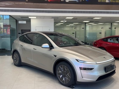 特斯拉Model Y L低价入市，六座纯电SUV市场竞争白热化-知创网
